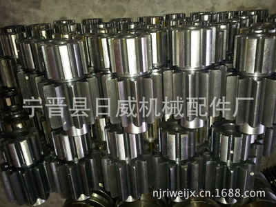 俄罗斯DT50工程机械齿轮与连接轴 小减齿轮与大减齿轮的动力纽带